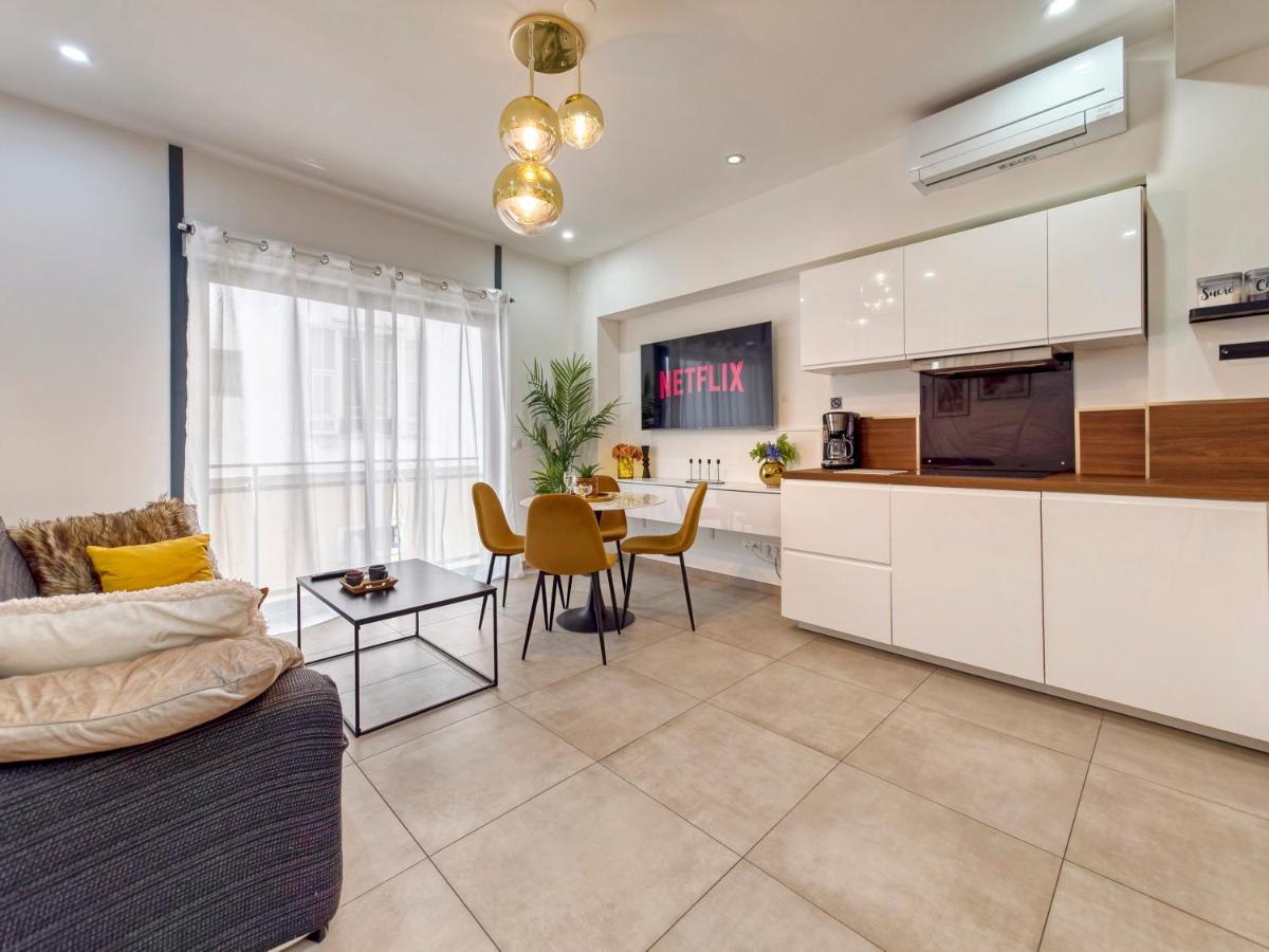 City Vibes, Indoor Parking, Breakfast & Air Conditioning Nizza Exterior foto